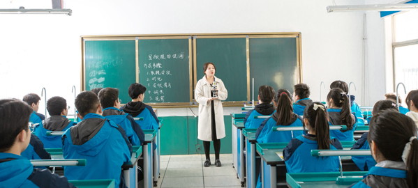 旬阳引入导师机制，准确把握考试方向