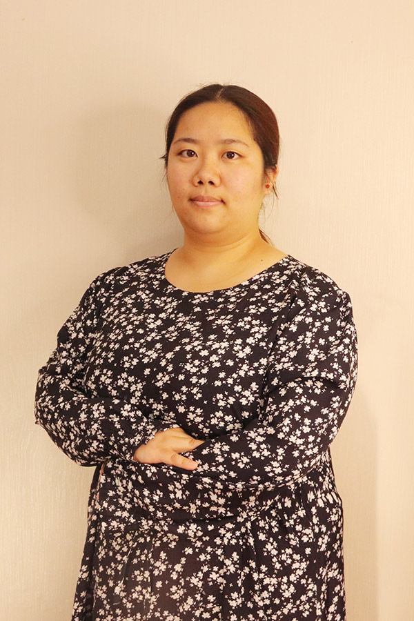 旬阳候洋  本科学历，优秀班主任